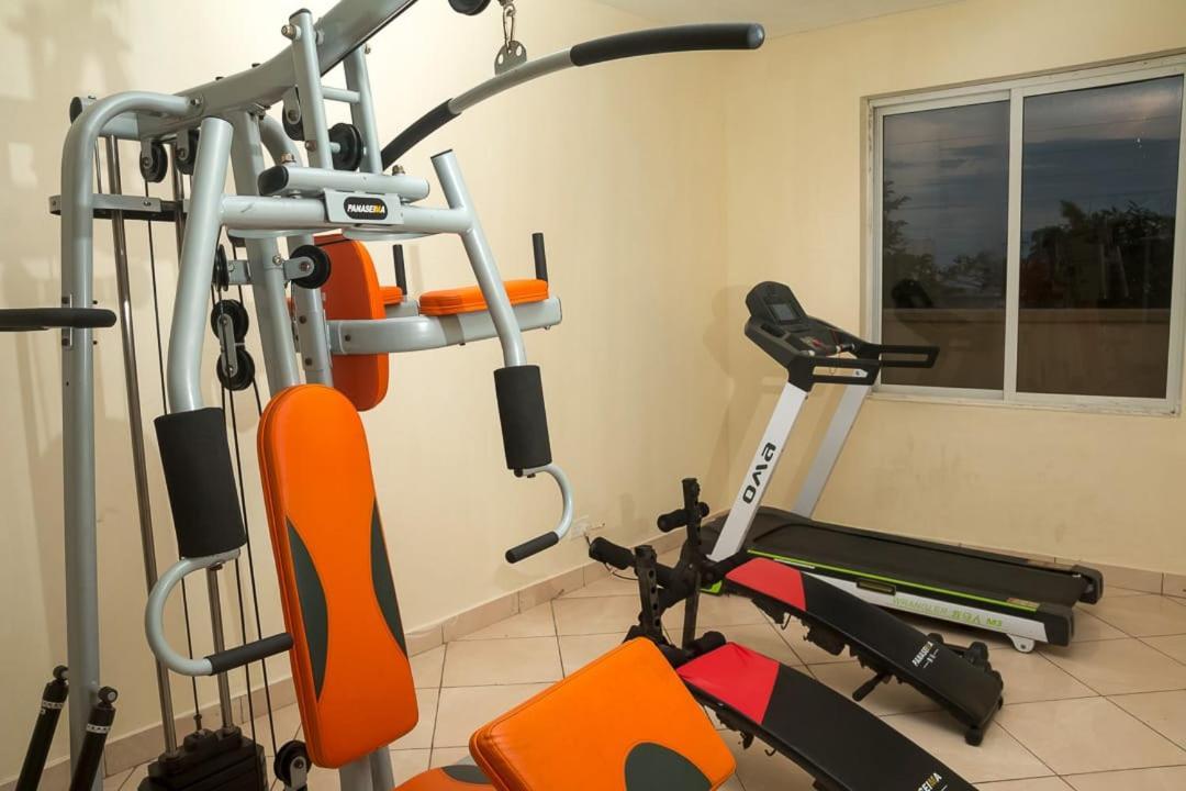 Lux Suites Nyali Luxury Apartments 蒙巴萨 外观 照片